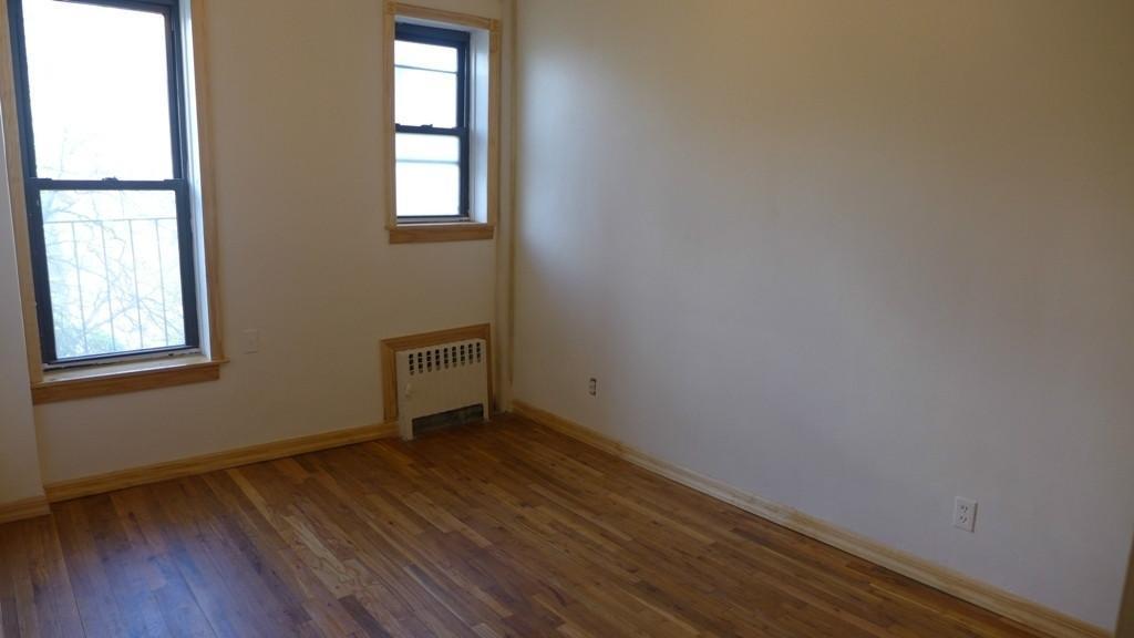 476 6th street,Brooklyn,Kings,New York,United States 11218,2 Bedrooms Bedrooms,1 BathroomBathrooms,Apartment,6th street ,1079