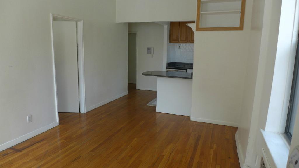 476 6th street,Brooklyn,Kings,New York,United States 11218,2 Bedrooms Bedrooms,1 BathroomBathrooms,Apartment,6th street ,1079
