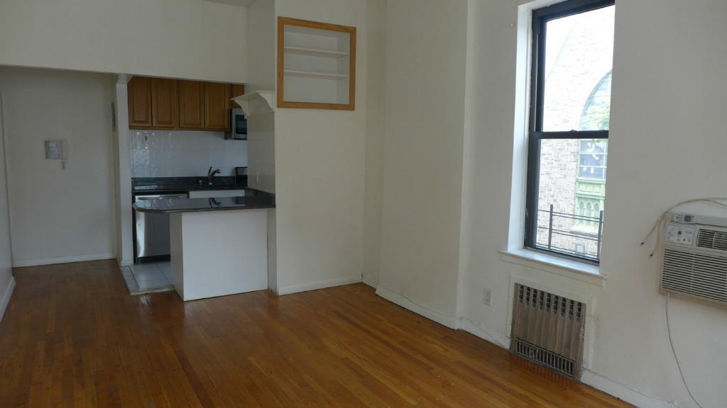 476 6th street,Brooklyn,Kings,New York,United States 11218,2 Bedrooms Bedrooms,1 BathroomBathrooms,Apartment,6th street ,1079