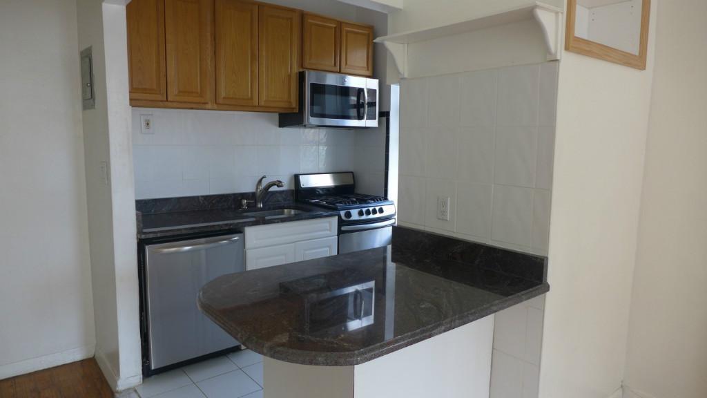 476 6th street,Brooklyn,Kings,New York,United States 11218,2 Bedrooms Bedrooms,1 BathroomBathrooms,Apartment,6th street ,1079