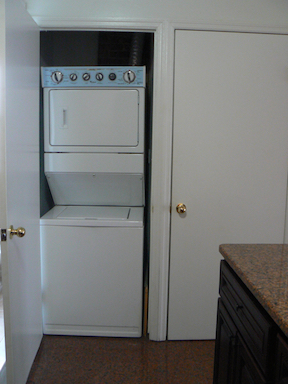 2 Bedrooms, Apartment, Rented, 4th Ave, Third Floor, 1 Bathrooms, Listing ID 1022, brooklyn, kings, New York, United States, 11215,