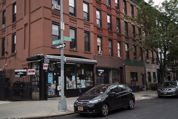 479 7th avenue,brooklyn,kings,New York,United States 11215,Store Front,7th avenue,1055