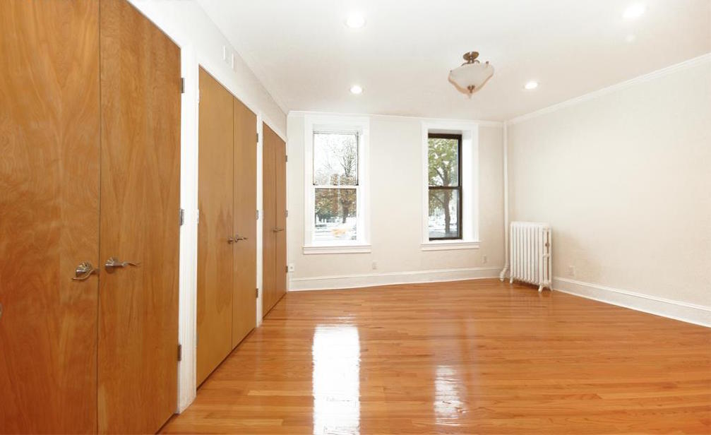 200 prospect park west,brooklyn,kings,New York,United States 11215,3 Bedrooms Bedrooms,1 BathroomBathrooms,Apartment,prospect park west,1063