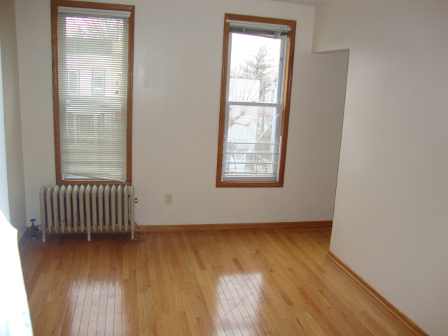 644 20th street,brooklyn,kings,New York,United States 11218,2 Bedrooms Bedrooms,1 BathroomBathrooms,Apartment,20th street ,1064